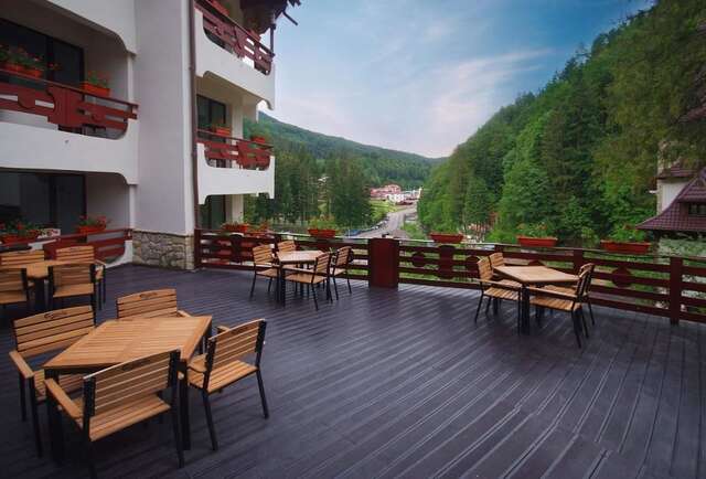 Отель Hotel Dobru Слэник-Молдова-11